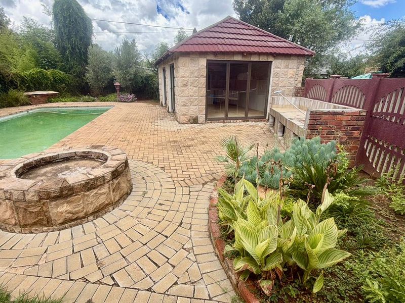 Beautiful 3-Bedroom Family Home - Photo 5