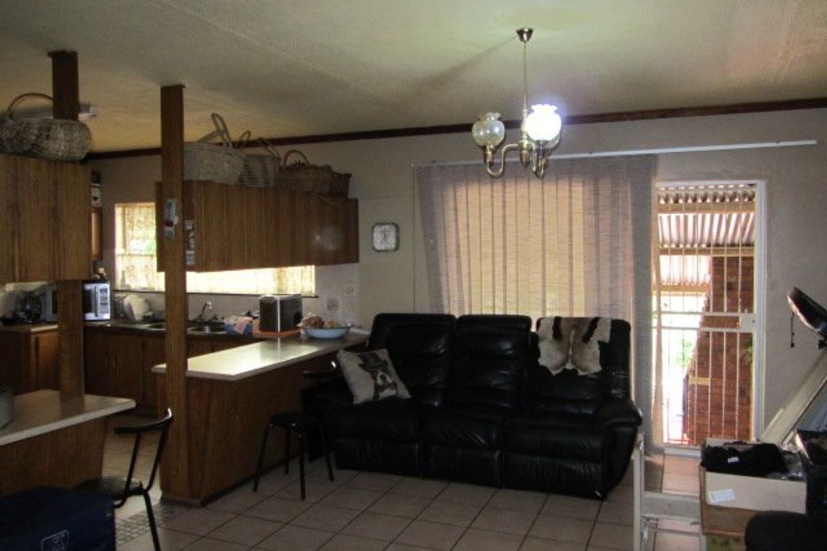 Perfect beginner family home with lots of extras. - Photo 2