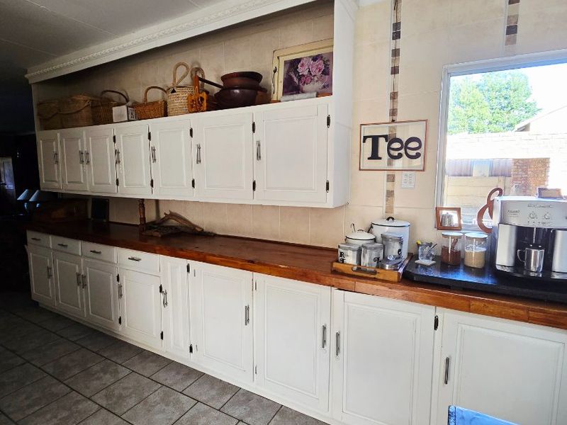 Modern 3-Bedroom Home with Two Full Bathrooms, Entertainment Lapa, Domestic Room & Excellent Security - Photo 7