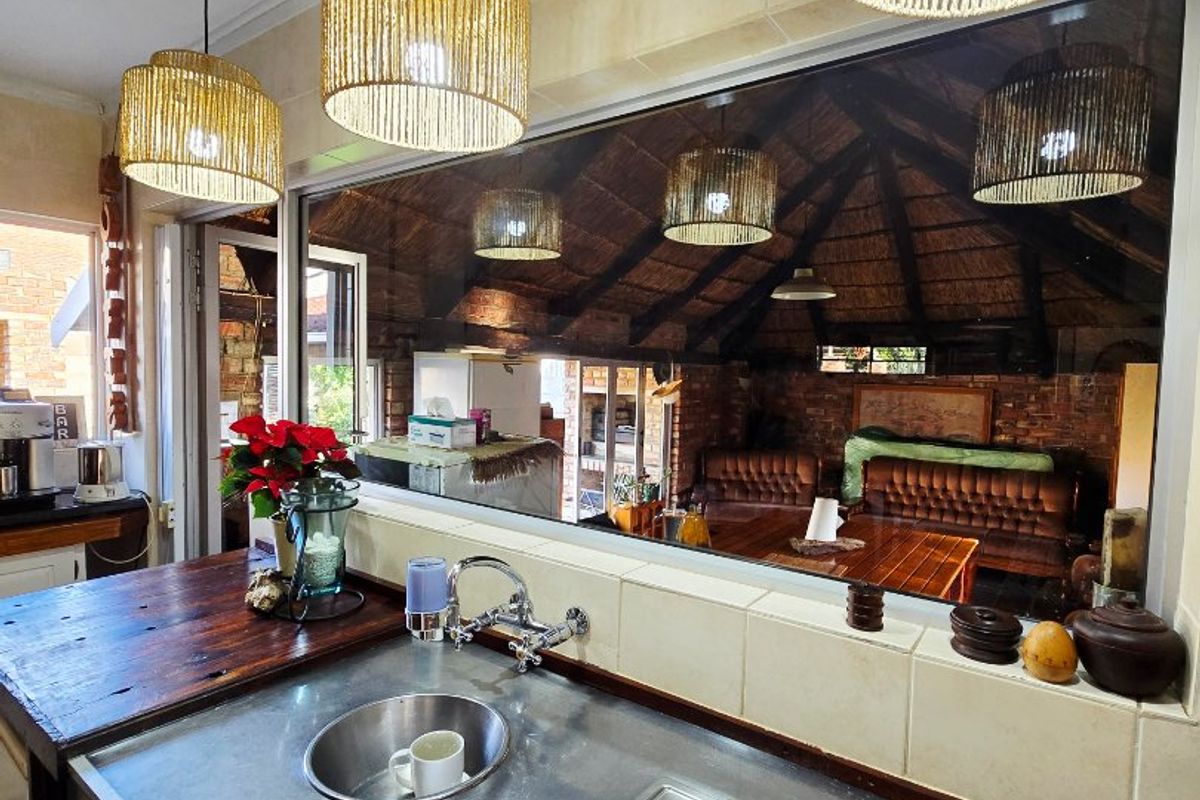 Modern 3-Bedroom Home with Two Full Bathrooms, Entertainment Lapa, Domestic Room & Excellent Security - Photo 4