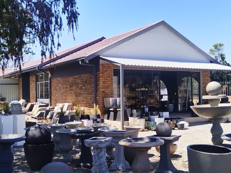 Excellent Investment Opportunity – Two Businesses on One Property!