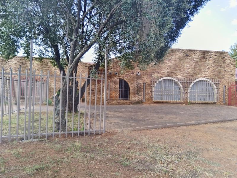 Excellent Investment Opportunity – Two Businesses on One Property! - Photo 7