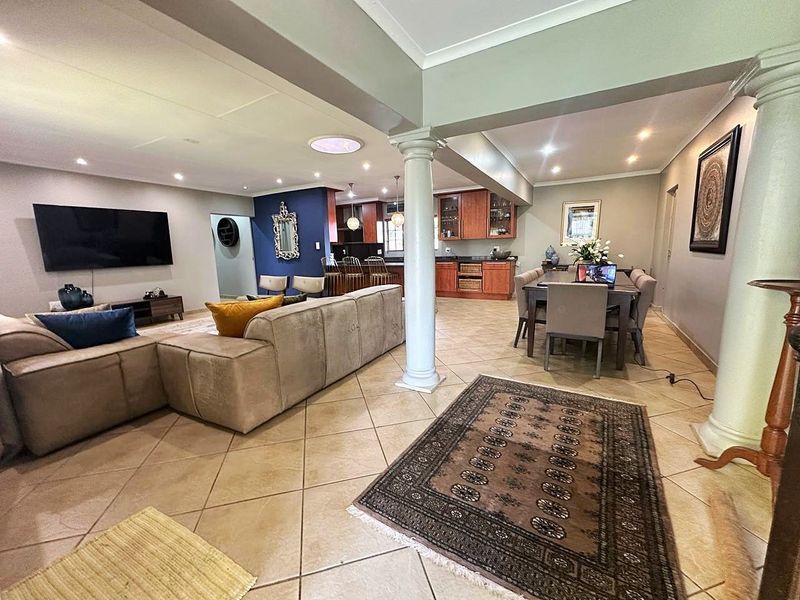 Family home at it's best in a quiet area - Photo 5