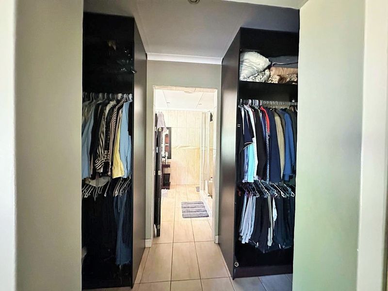 Family home at it's best in a quiet area - Photo 9