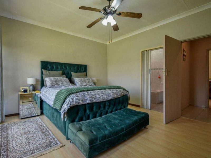 BEAUTFUL HOME IN 24H BOOMED AREA - Photo 4