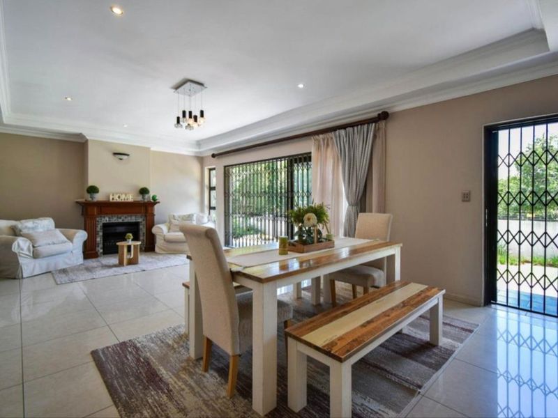 BEAUTFUL HOME IN 24H BOOMED AREA - Photo 2