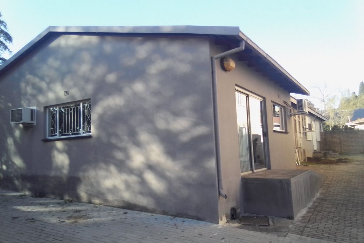 500 SQUARE METERS COMMERCIAL BUSINESS PROPERTY FOR RENTAL - Photo 2