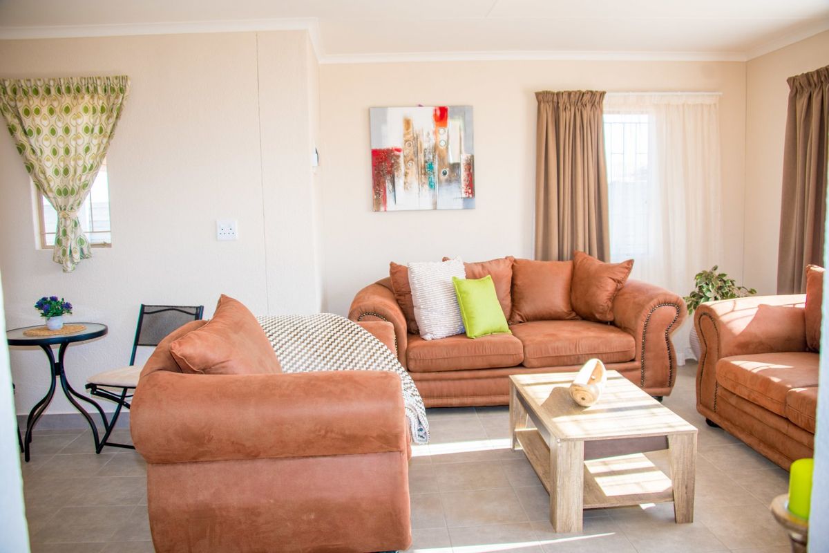 Specious 2-bedroom house for sale in Sky City - Photo 5