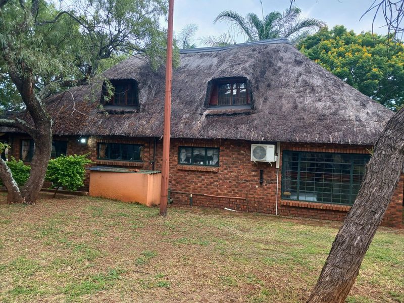 4.2ha Smalholding in Kameeldrift west - Photo 3