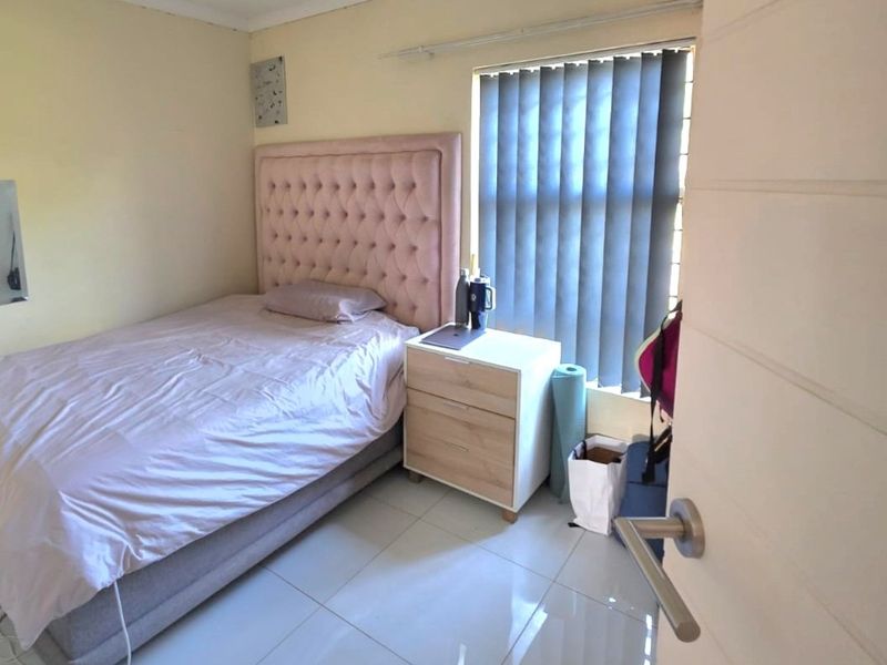 Family Home in Secure Estate  Brits - Photo 9