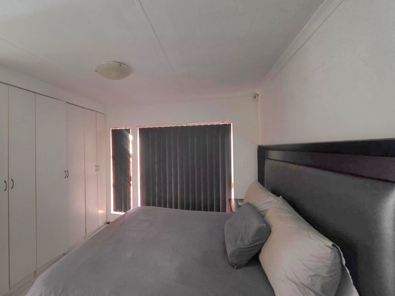 Family Home in Secure Estate  Brits - Photo 6