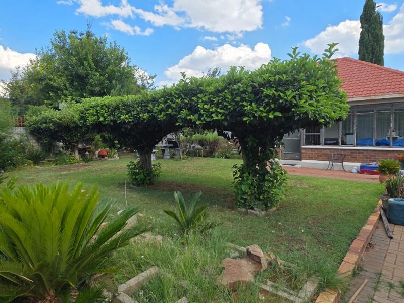 3 Bedroom House in Stilfontein Ext 4 for Sale - Photo 9