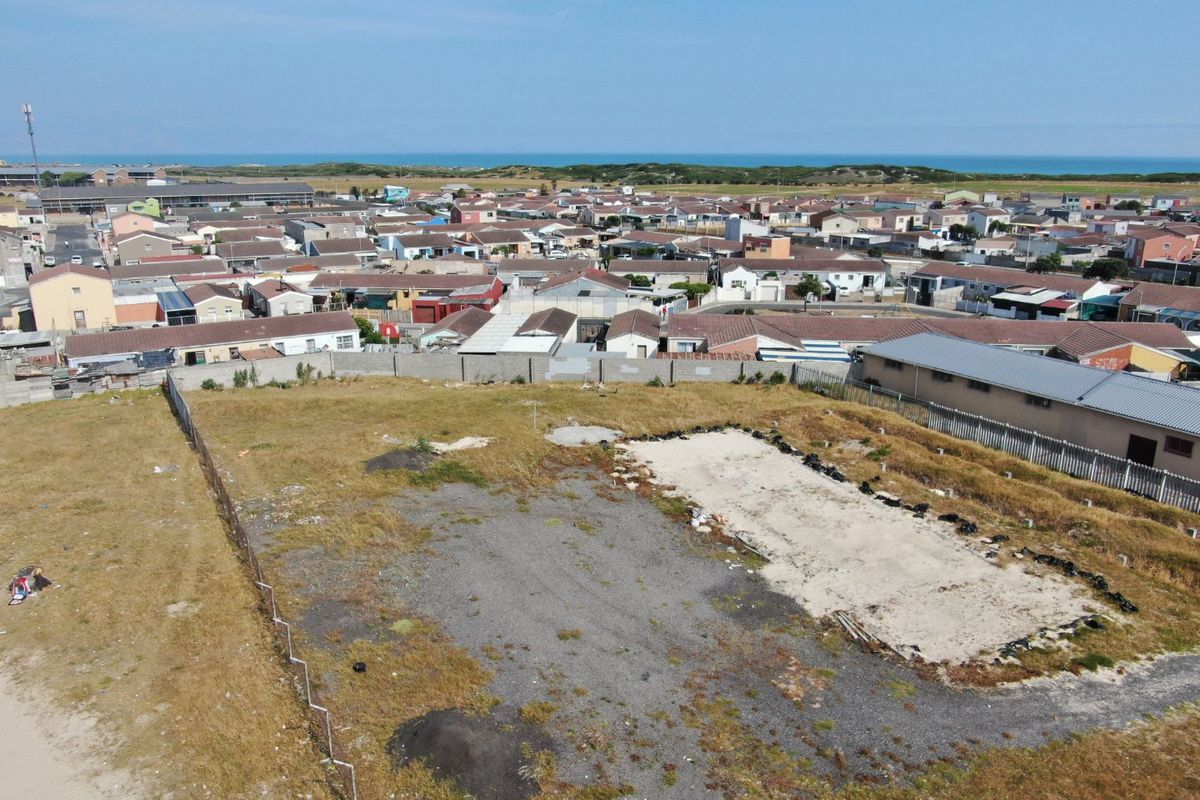 Vacant land for sale, 2800 sqm - Photo 2