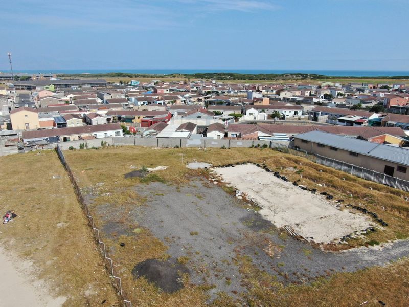 Vacant land for sale, 2800 sqm - Photo 2