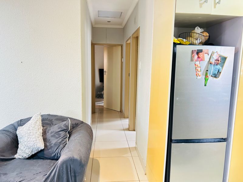 Beautiful 3 bedrooms with 2 bathrooms for sale in Sky City  - Photo 10