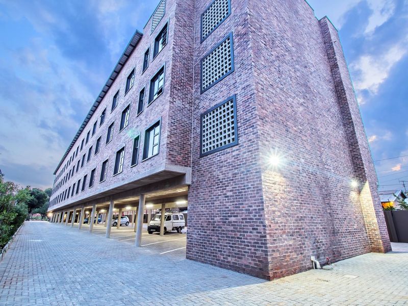 Full Title Newly developed building with 30 x Apartments - PRICE excludes VAT - Photo 3