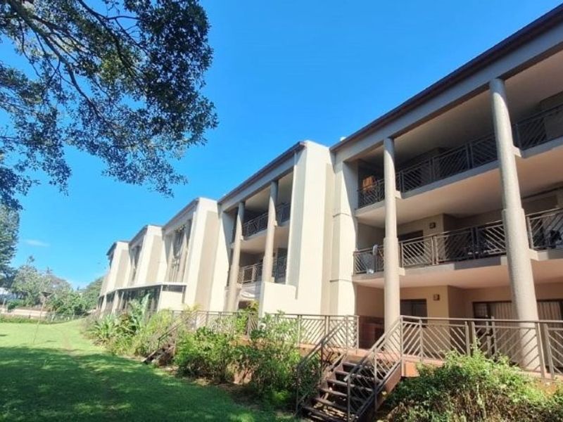 Exclusive Coastal Living At Its Best - Photo 2