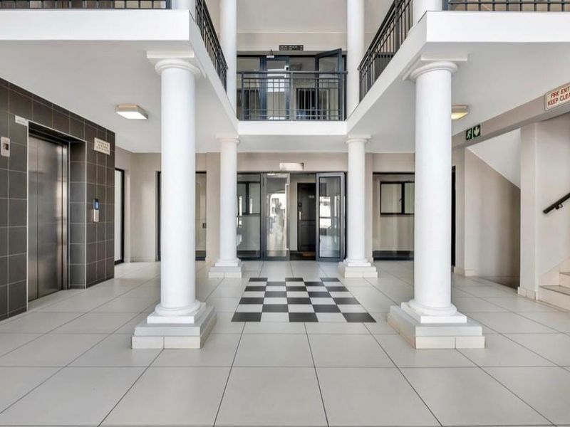 Fully Furnished 1 Bed | Prime Rivonia Location | 1st Floor Apartment - Photo 8