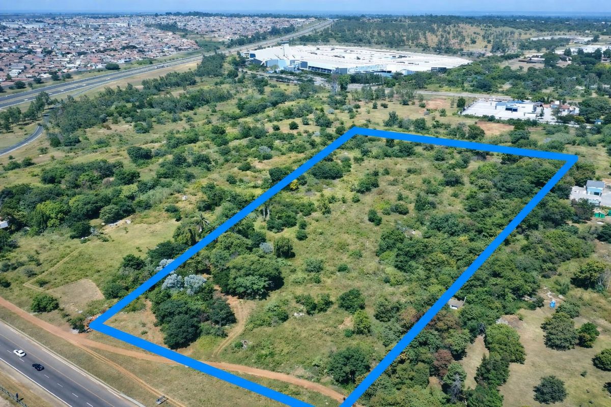 Prime 1.8 ha Development Land For Sale  - Photo 3