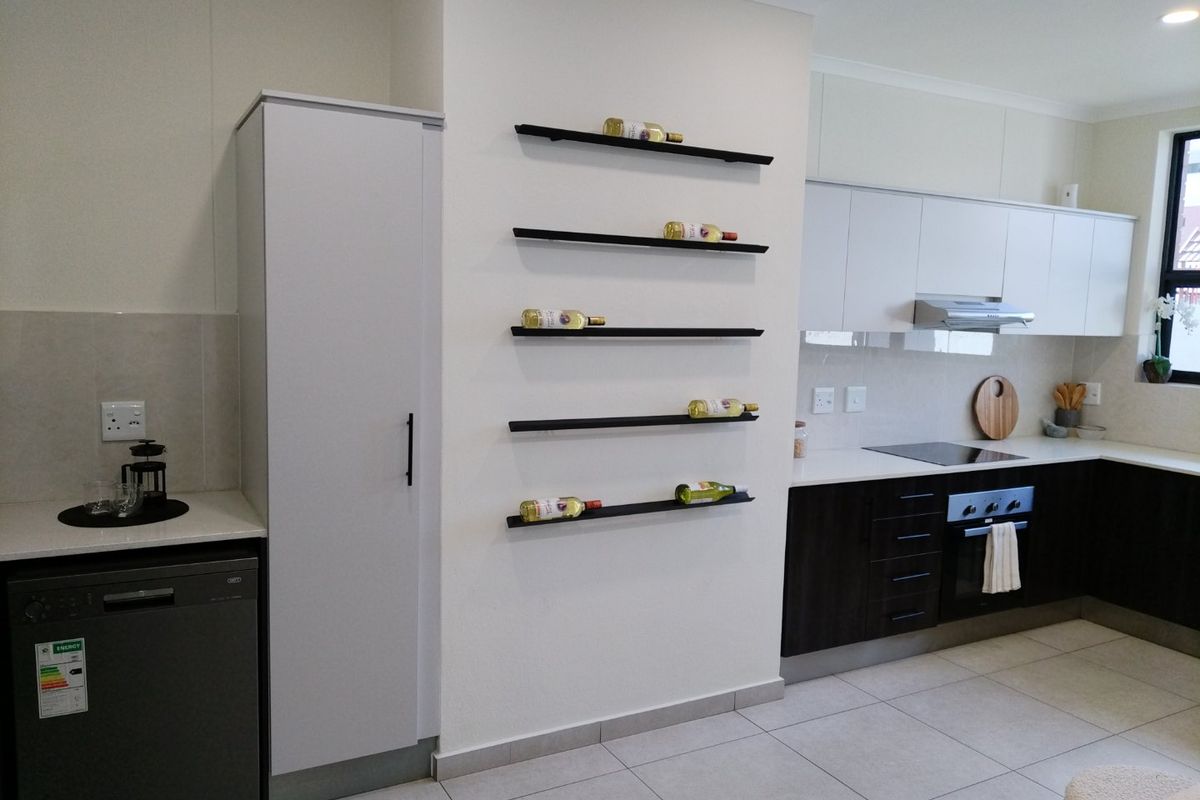 Luxurious three Bedroom  - Photo 4