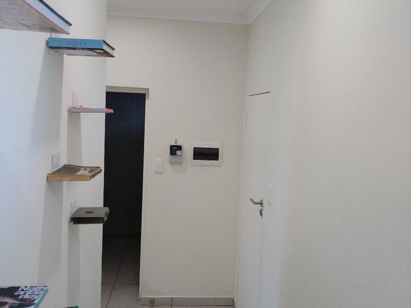 Luxurious three Bedroom  - Photo 3