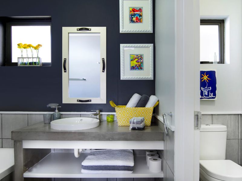 Fully Furnished Studio Apartment  - Photo 10