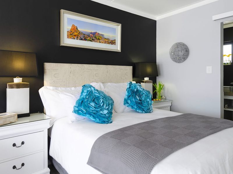 Fully Furnished Studio Apartment  - Photo 6