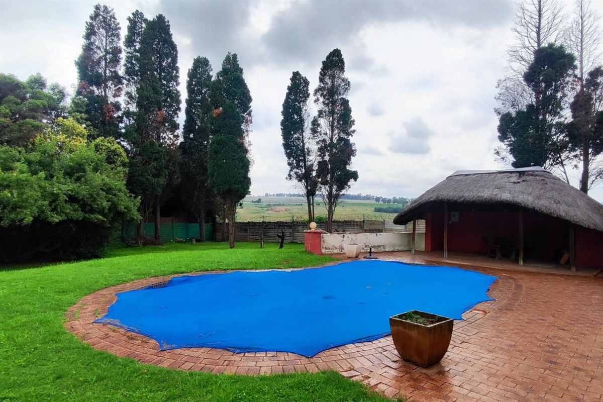 3 Bedroom House for Sale in Buccleuch - Photo 4