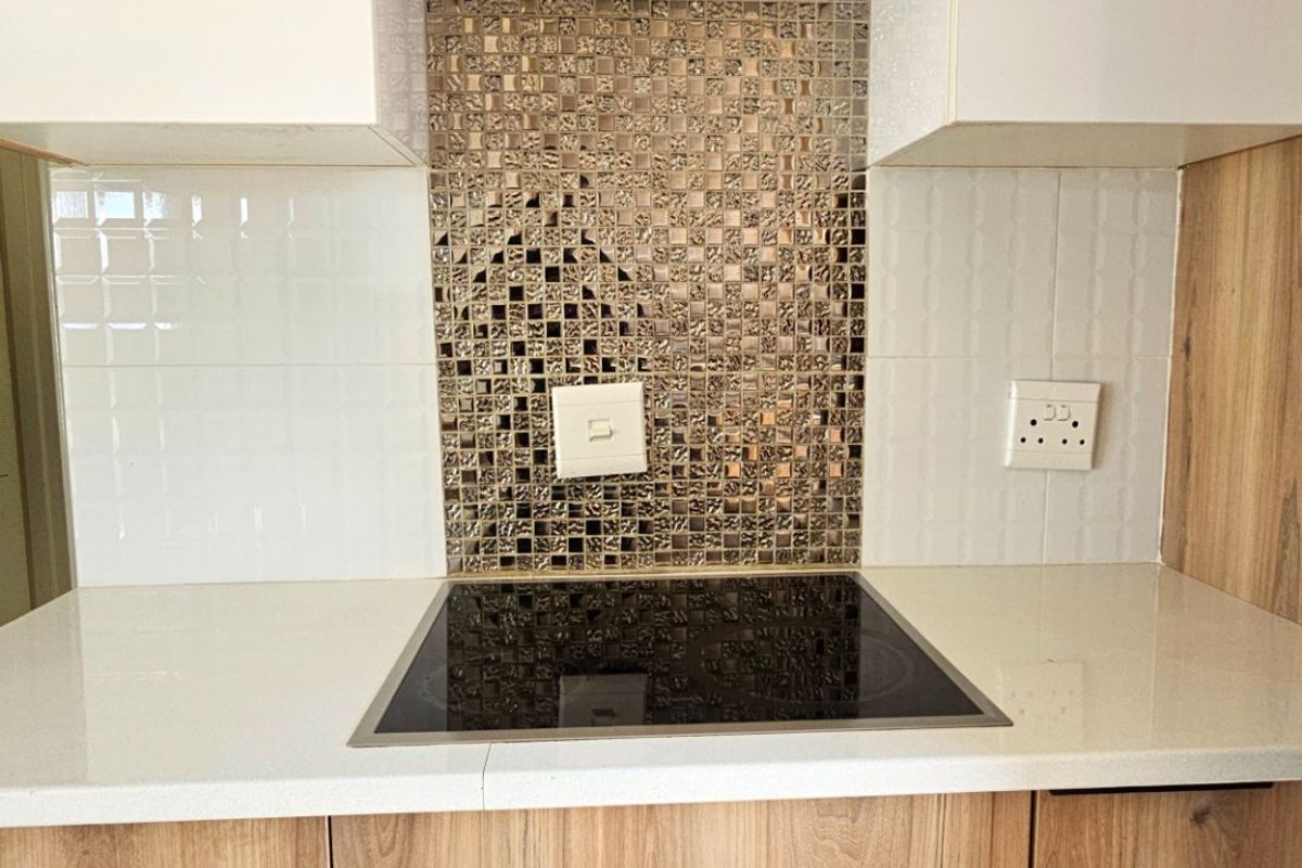 3 Bedroom house  - Photo 4