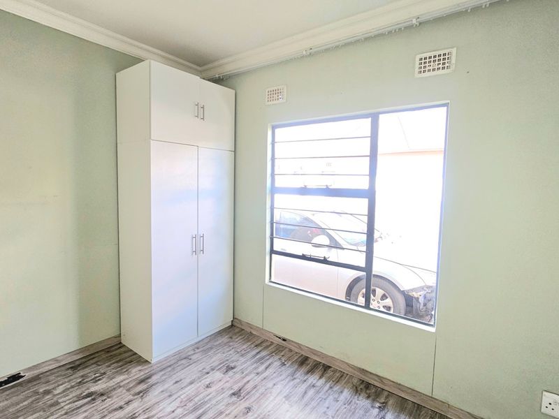 3 Bedroom house  - Photo 9