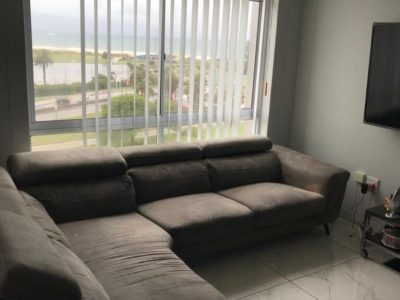 Luxury Apartment Living - Photo 6