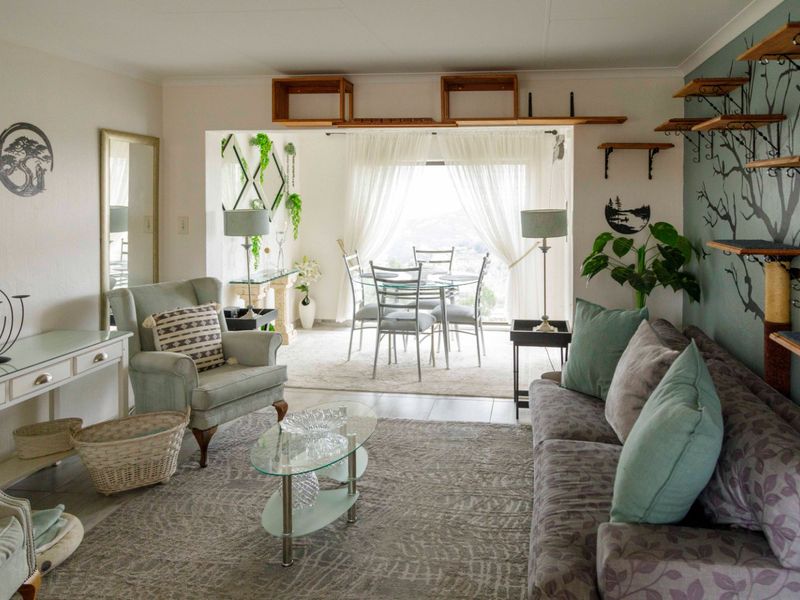 2 Bedroom 2 Bathroom Townhouse with Magnificent View - Photo 4