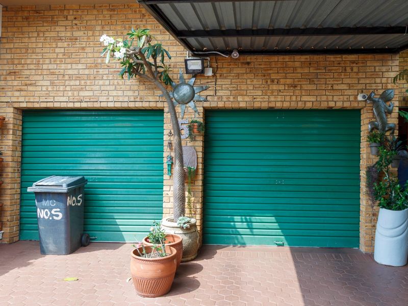 Modern & Secure Living at Unit 5, Donegia Rangeview - Photo 2