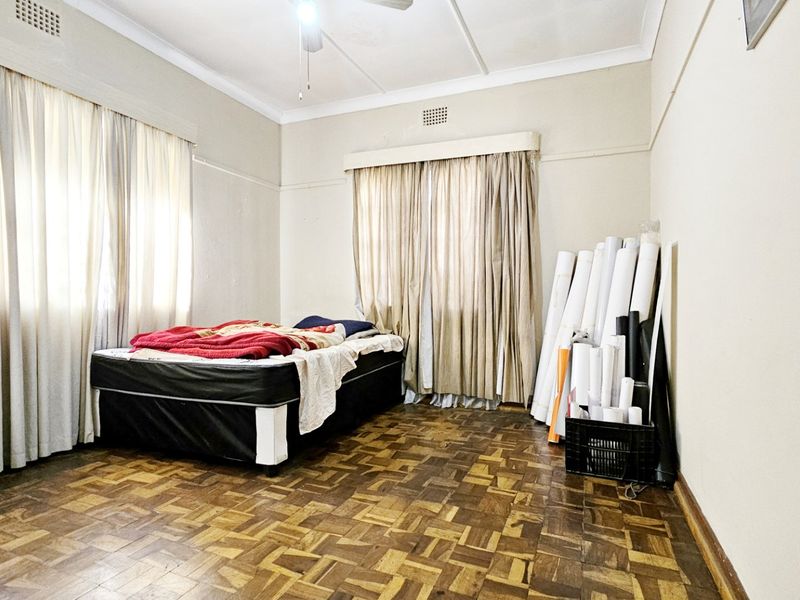 A delightful family home in a leafy Three Rivers. - Photo 10