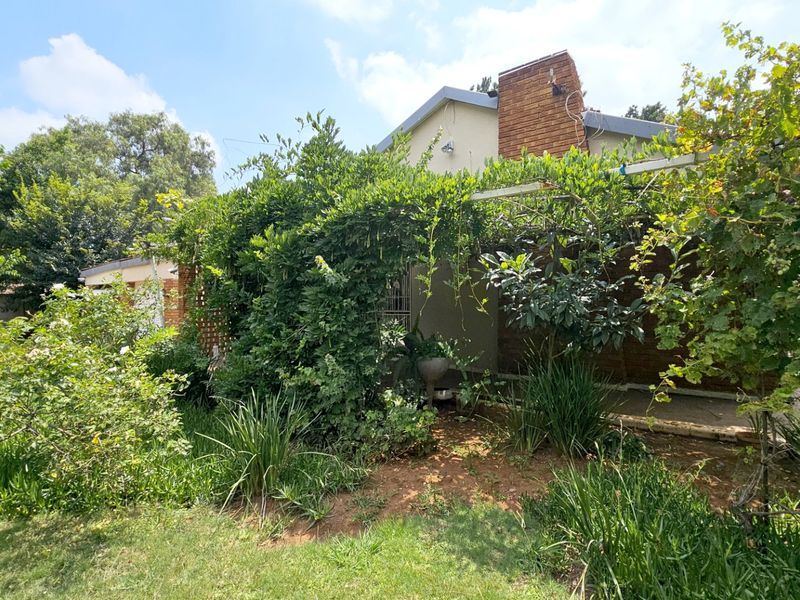 Great location with development opportunities. - Photo 7