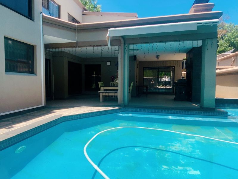 Full title double-storey townhouse in Three Rivers Proper - Photo 3