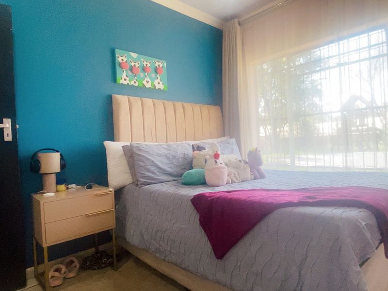 Versatile family home in Arcon Park - Photo 9