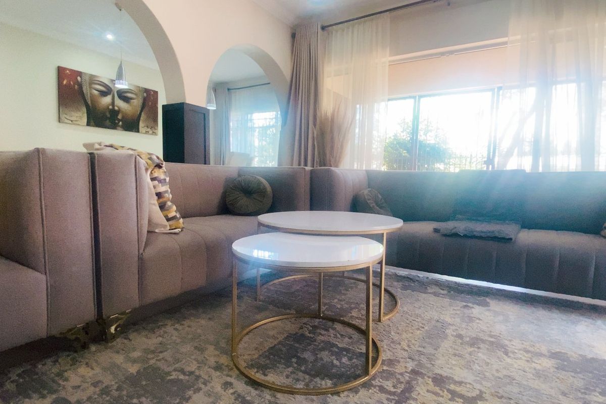 Versatile family home in Arcon Park - Photo 3