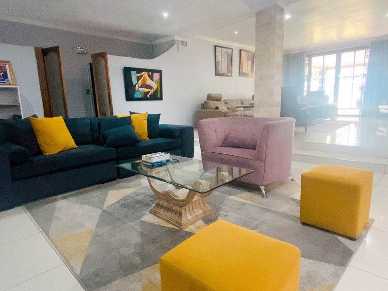 Modern Family Living at its finest in Three Rivers East - Photo 4