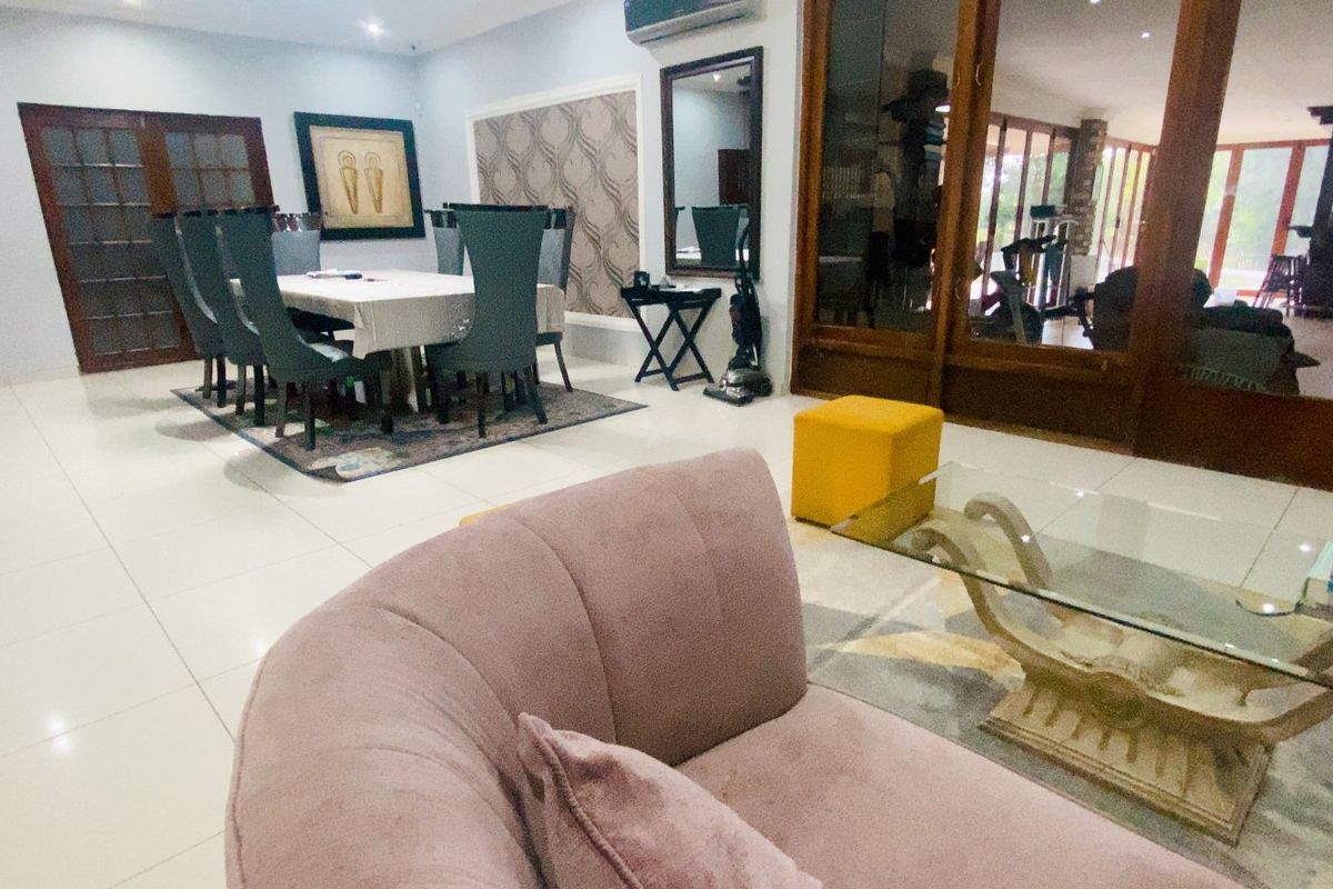 Modern Family Living at its finest in Three Rivers East - Photo 3