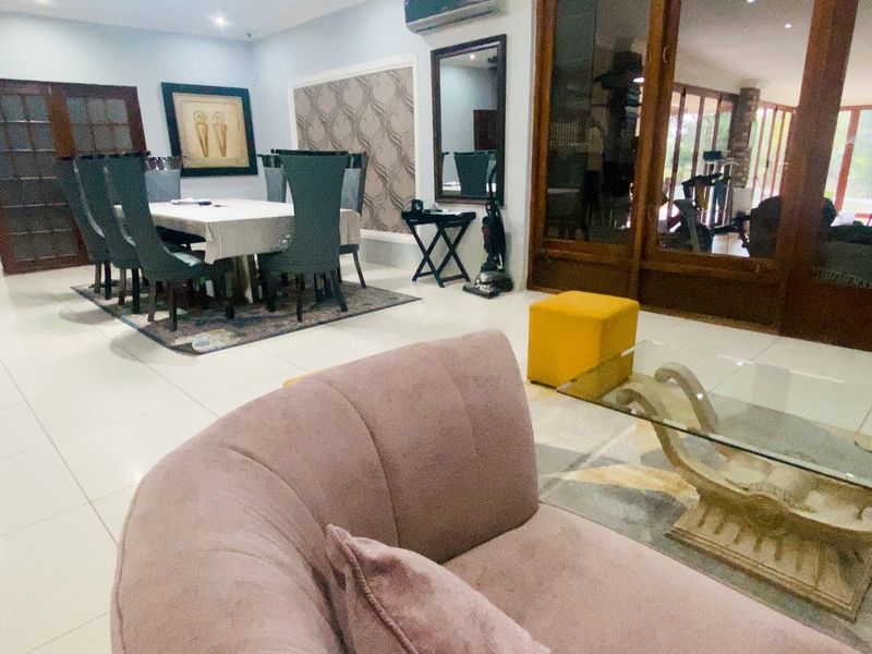 Modern Family Living at its finest in Three Rivers East - Photo 3