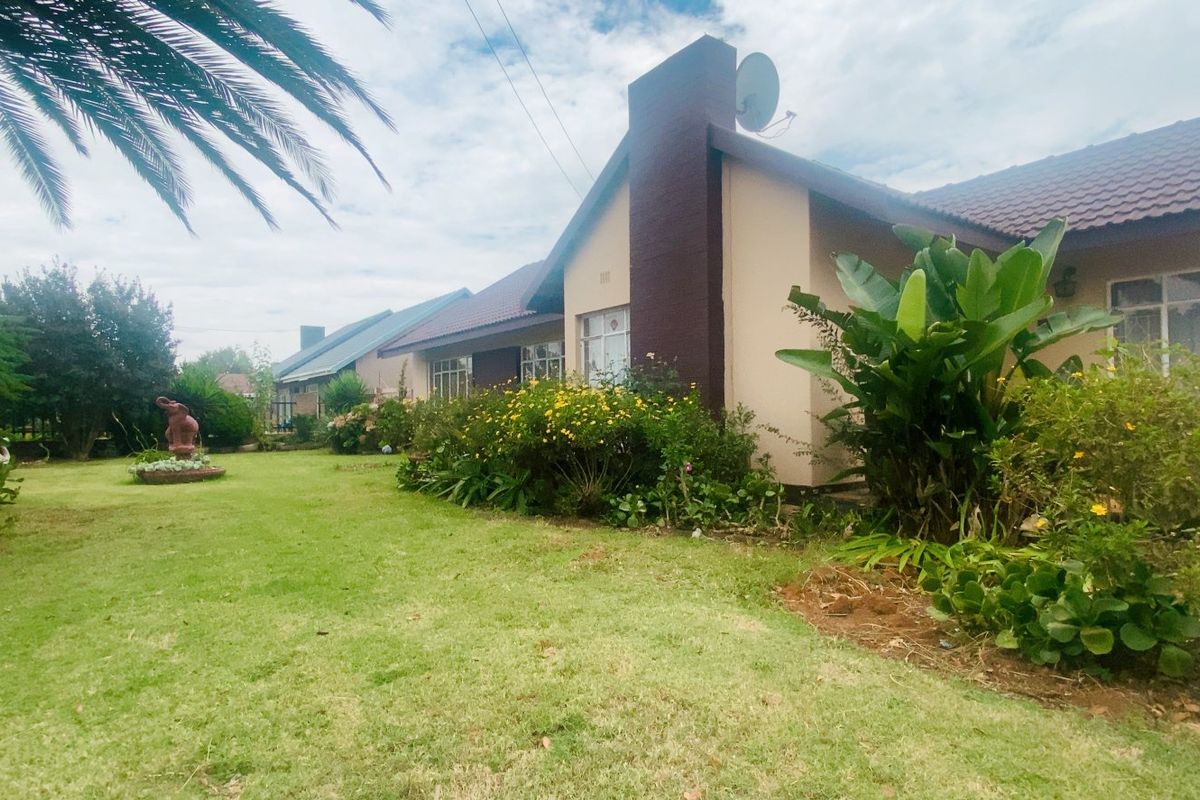 Own this home in the desirable neighbourhood of Risiville - Photo 2