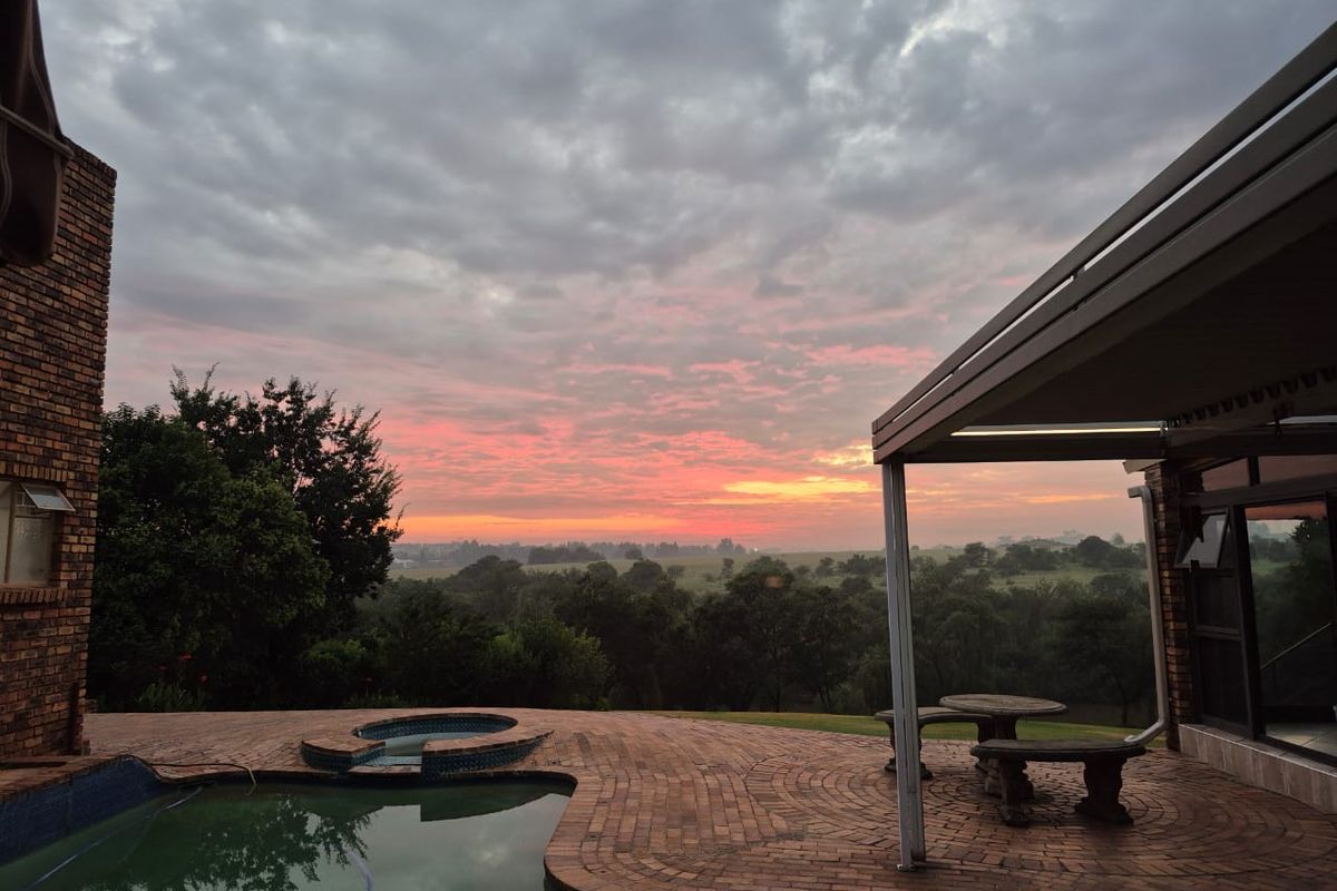 Sundowners, sunsets river property in Three Rivers East - Photo 2