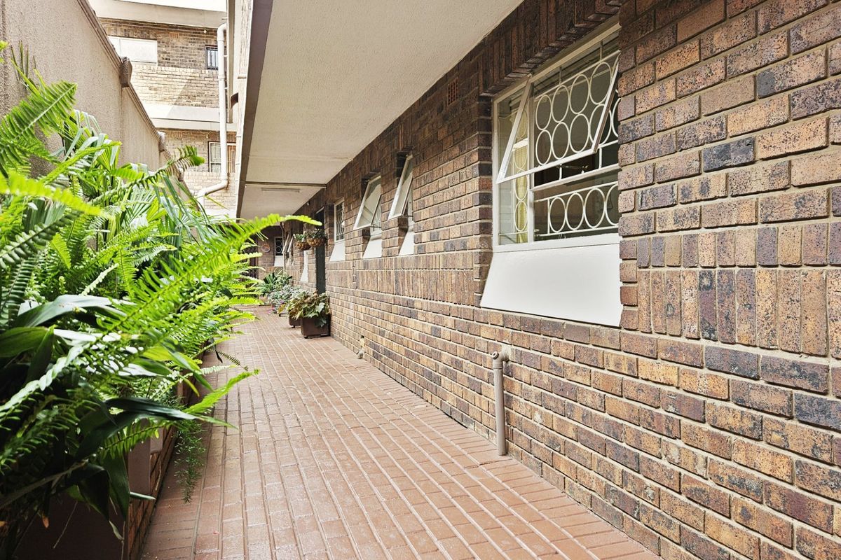 Ground Floor Apartment in Three Rivers Proper - Photo 4