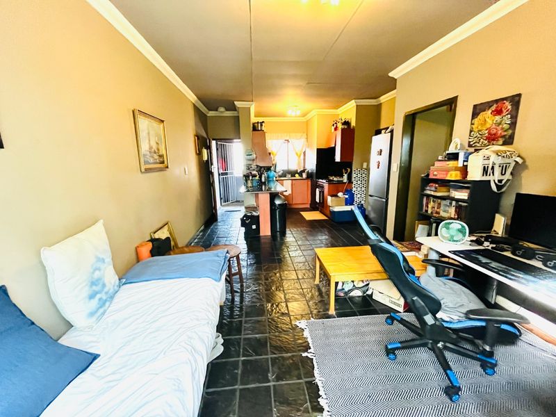 Charming one bedroom apartment in Noordwyk/ Erand Gardens, secure now - Photo 6