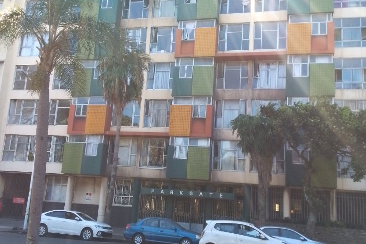 2 Bed Apartment in Durban Central for Sale - Photo 2