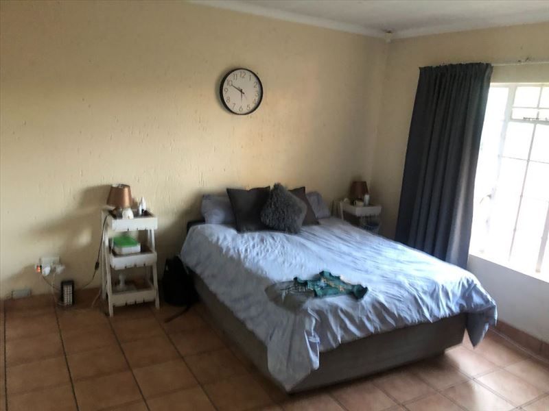 Spacious 179m2 Simplex Townhouse – Your Dream Home Awaits!  - Photo 7