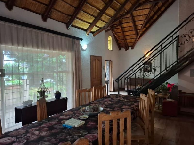 Fairytale Living Awaits - Photo 7