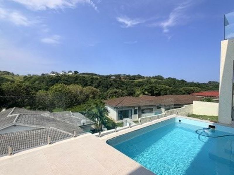 Exceptional Contemporary Living in Palm Kloof Estate, Shelly Beach - Photo 1