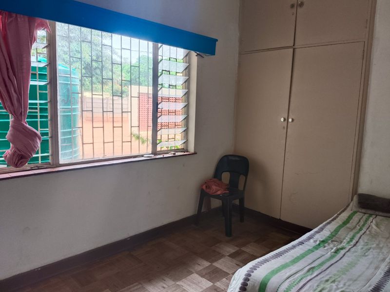 Prime Corner Property with Income Potential in Medical Hub - Photo 7